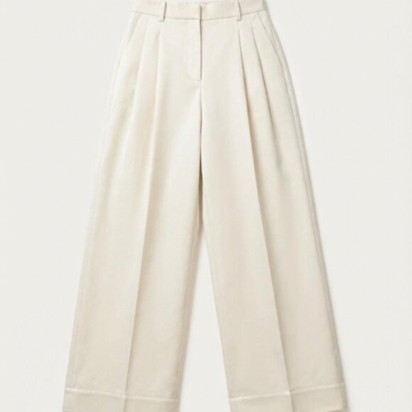 Banana Republic Carmel Pleated Wide-Leg Pant | Cream | Size 6 - Picture 1 of 4